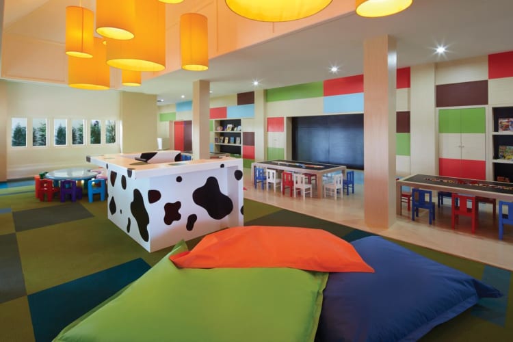 Kids club